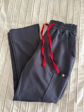 Figs Technical Collection Scrub Dawa pants  in Charcoal Small Petite brand new